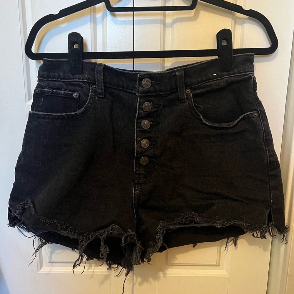 Abercrombie Women’s Curve Love High Rise Mom Short